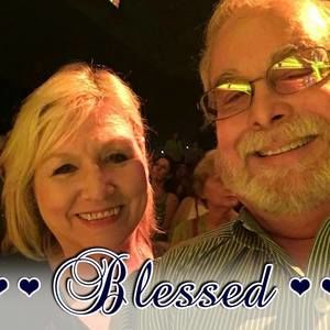 Meet your Posher, Nina